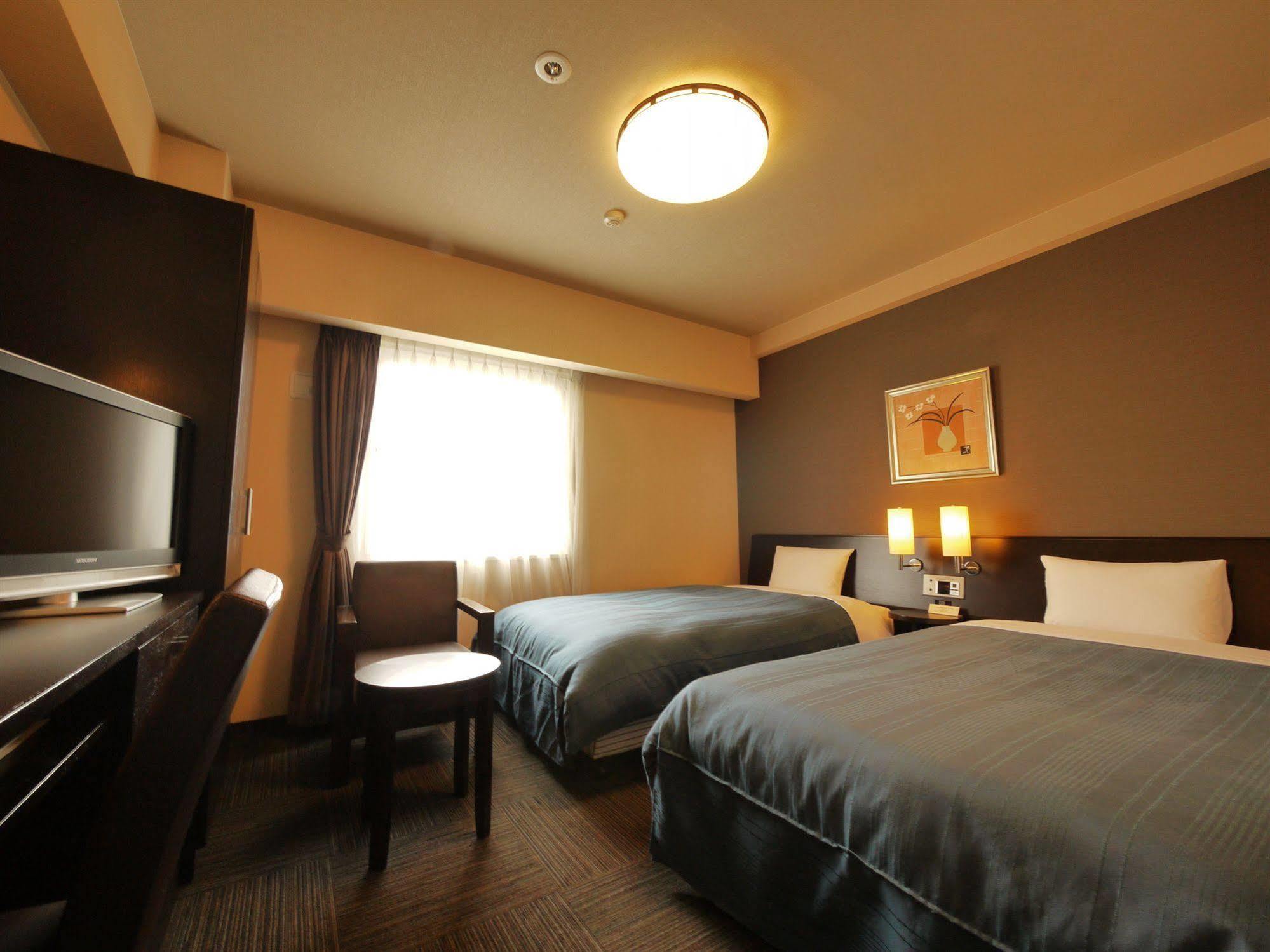 Hotel Route-Inn Shibukawa Dış mekan fotoğraf